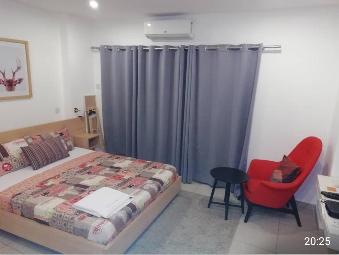 The Gallery Luxury Suites Cpg East Legon Exterior photo